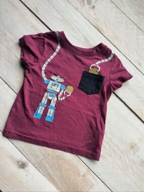 Cat & Jack Boys casual T-shirt Robot Cookie Short Sleeve Size 12 Months
